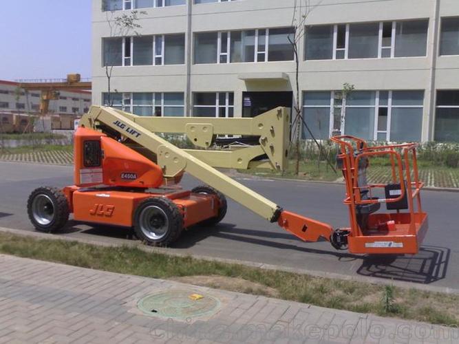 崇明區高空作業車與曲臂式升降機租賃全指南